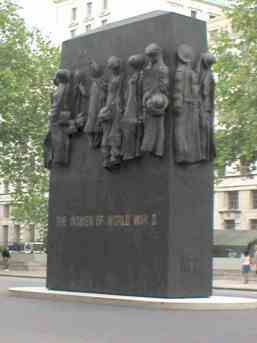Memorial to the Women of World War II